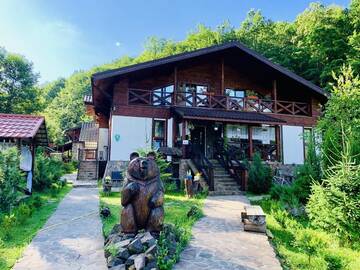 Фотографии Отель Chalet Vedmezhe г. Поляна (Украина) №1 Фото Отель Chalet Vedmezhe г. Поляна 1