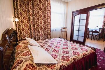 Фото номера Люкс Отель Hotel Sofia г. Поляна 2