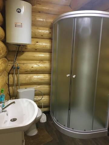 Фото номера Дом с 2 спальнями Дома для отпуска Smerekovyi Dvir г. Поляна 5