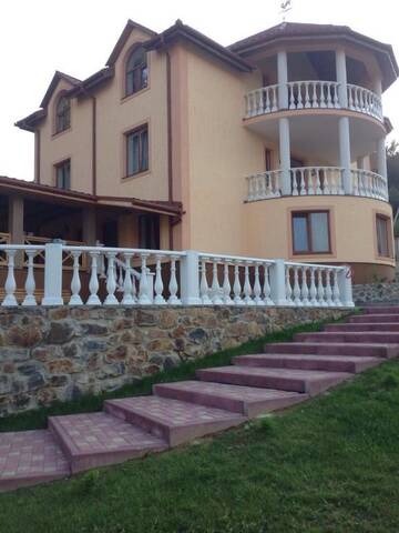 Фото номера Двухместный номер Делюкс с 1 кроватью Отель Villa Terrace г. Поляна 13