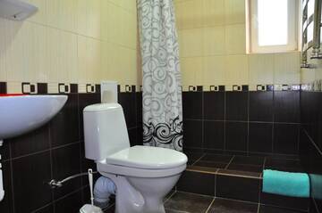 Фото номера Апартаменты - 1-й этаж Гостевой дом Polyana Aqua Resort г. Поляна 20