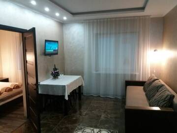 Фото номера Апартаменты - 1-й этаж Гостевой дом Polyana Aqua Resort г. Поляна 15