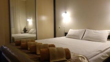 Фото номера Люкс с 1 спальней Гостевой дом Polyana Aqua Resort г. Поляна 6