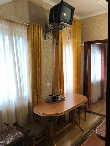 Фото номера Семейный люкс с балконом Мини-отель Вікторія г. Поляна 6
