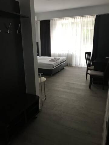 Фото номера Двухместный номер с 1 кроватью Мини-отель Neopolis г. Поляна 6