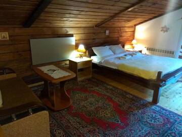 Фото номера Люкс с видом на горы Отель Chalet Vedmezhe г. Поляна 3