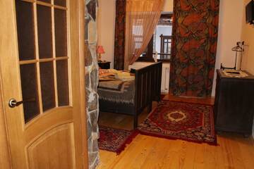 Фото номера Двухместный номер с 1 кроватью и террасой Отель Chalet Vedmezhe г. Поляна 8