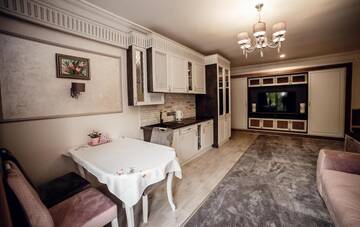 Фото номера Апартаменты с 1 спальней Апартаменты Апартаменты LUXURY LAVANDER г. Поляна 65